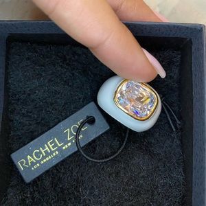 White 18k gold plated ring with cubic zirconia